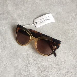 & other stories Cat Eye Sunglasses
